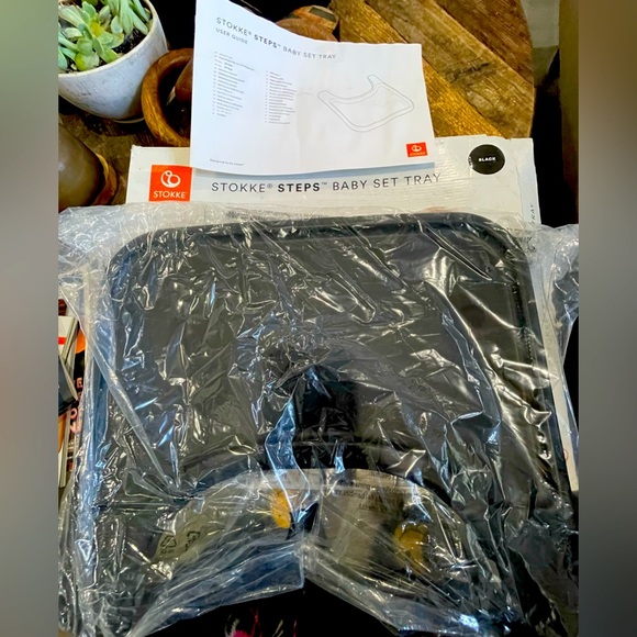 STOKKE 'Steps' Steps High Chair Tray Set in Color-Black New In Box NEVER USED! - Picture 11 of 12